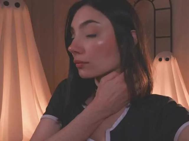 AmyArmstrong on BongaCams 