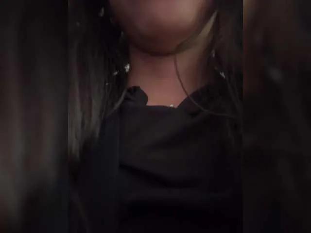 AmyBunnyy — I like to exhibit myself on camera and have fun to orgasm and lots of squirt. Join to my community of sinners. The communication wont be a problem. If you make me cum, dont stop; I love to push myself to the limit. I enjoy be a mistress but I...