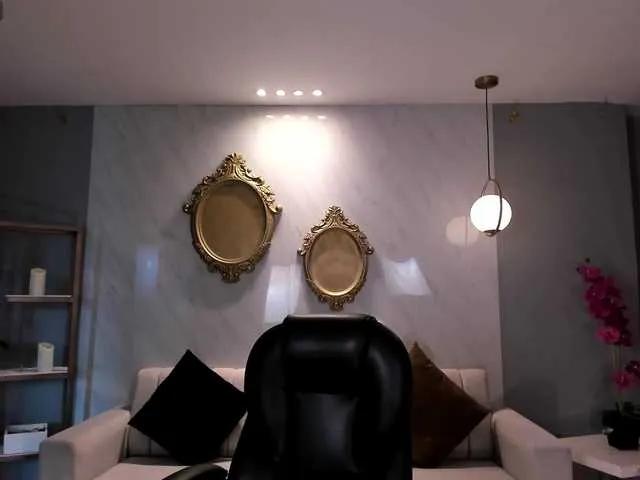 KaiaFerreira — The men who make me vibrate and a good glass of wine, Above all, people with perverted imaginations.