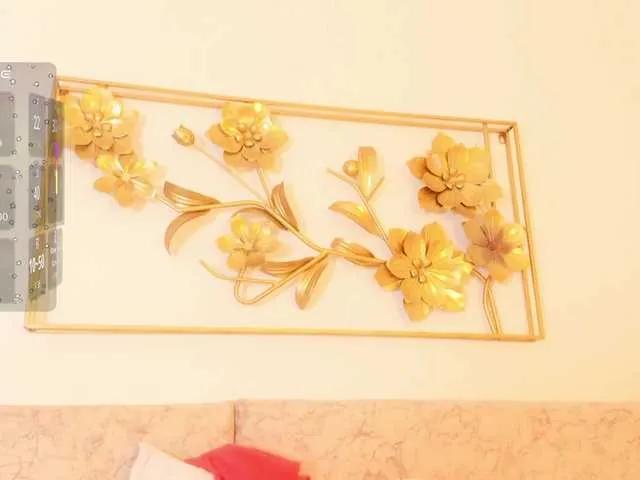 kalaa- — I love to play with my toys, enjoy the feeling of beeing touch by you, that would be a great pleasure for me.