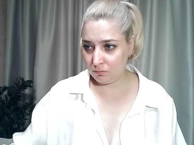 KickaIricka on BongaCams 