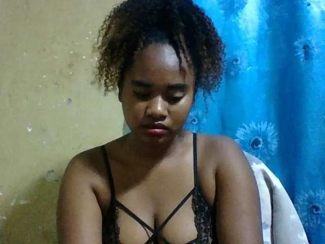 Marie121 — Freechat on BongaCams