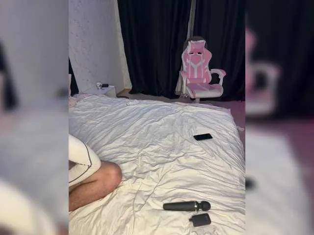 millemimi on BongaCams 