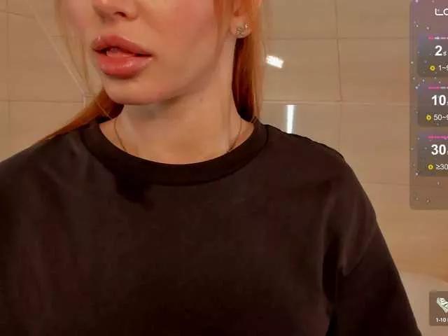 MissRedFox on BongaCams 