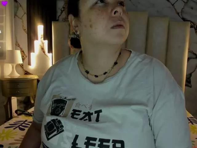 mollieblue69 on BongaCams 