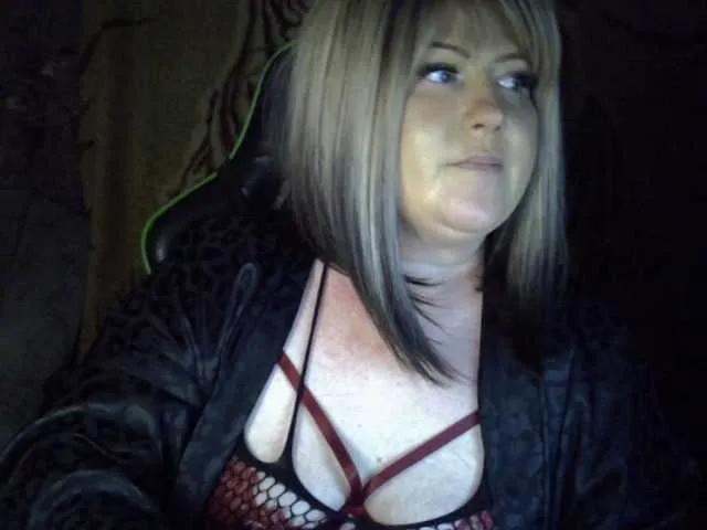 Yuliia — I get turned on by confident and generous men 
I love flirting, teasing and wild fantasies 
Look into my eyes, play with me --- and you'll see how hot I can really be 