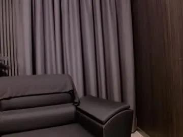 antoniovalentinidiamond — 1st load of the day huge and salty cum all over my ripped body [749 tokens remaining]