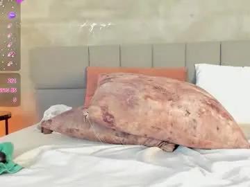 aynaraross1 — You are welcome to enjoy the best hairy pussy #squirt #hairy #latina #ebony #bush [1754 tokens remaining]