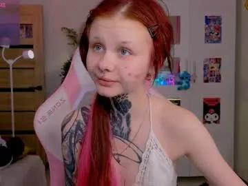 britney_lynch — GOAL: moan+the last type will get control of the toy for 3 minutes [0 tokens remaining] and I know you can't undress me #lesbian #new #couple #young  #18