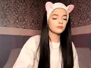 chantellemervin — Goal -  Stand up and show my outfit|  Hello CB, my name is Kira! i'm #new here! Show me your thumbs up! Let's get acquainted #shy #18 #smalltits #teen [32 tokens remaining]