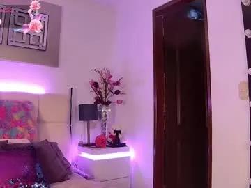 evelynagrey on Chaturbate 