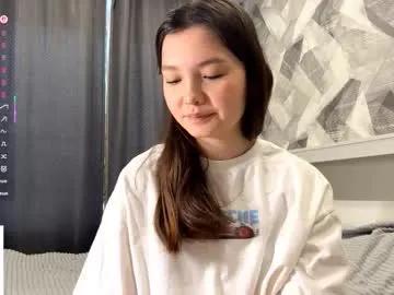 kassandrataulbee — GOAL: Lift up my top and show my bra [80 tokens remaining] <: I'm Kira, I'm feeling playful today... Join me? #skinny #asian #18 #shy #new