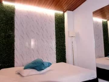 saracorraless on Chaturbate 