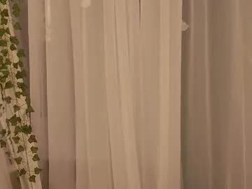 sunnyrisha on Chaturbate 