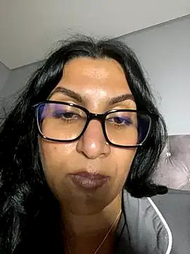 BigBootyButter on StripChat 