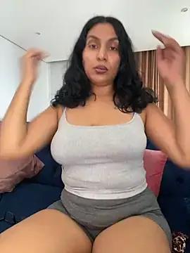 BigBootyButter on StripChat 