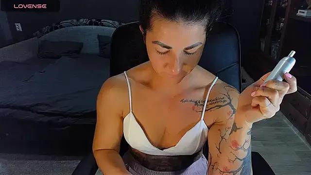 Boss__Girl on StripChat 