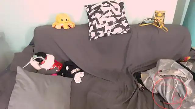 EverlyRays on StripChat 