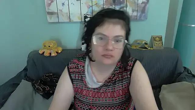 EverlyRays on StripChat 