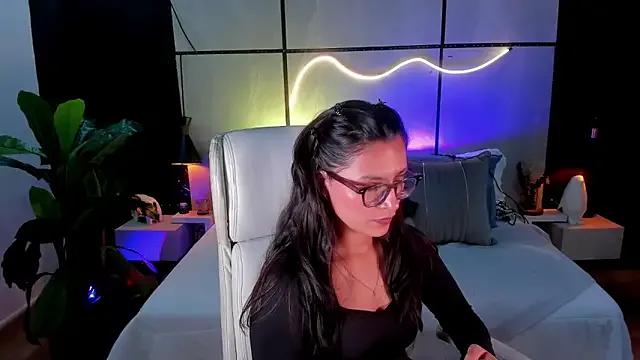 Gia_Mazzon — LINGERIE