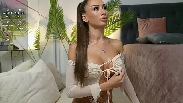 JuliaQuin — Spice things up! #CUMSHOW