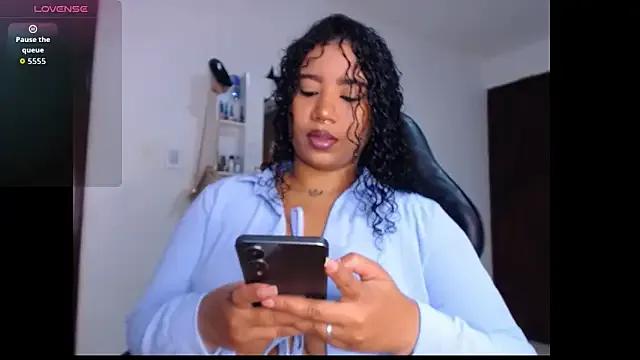 leslycarsson on StripChat 