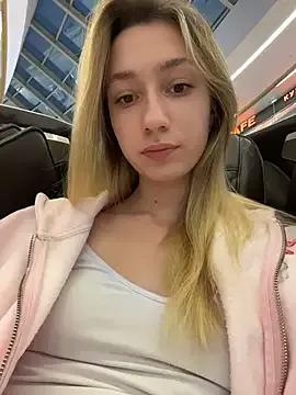 Lia__Love — Freechat on StripChat