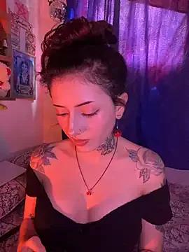 LiliJones_ on StripChat 