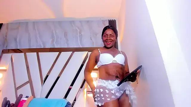 lola_hornei on StripChat 