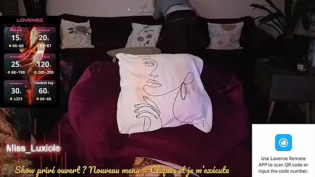 Miss_luxiole on StripChat 