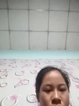 Nana-68 on StripChat 