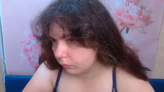 NeonilaLisova on StripChat 