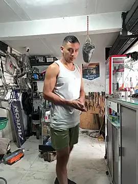 Paul22cm- — remove shirt for 1 minute