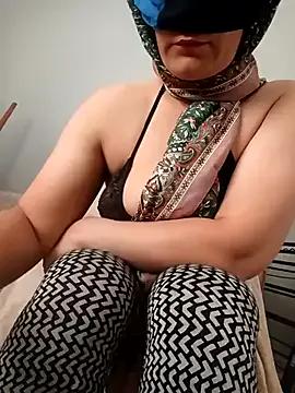 Raperin2545 — Freechat on StripChat