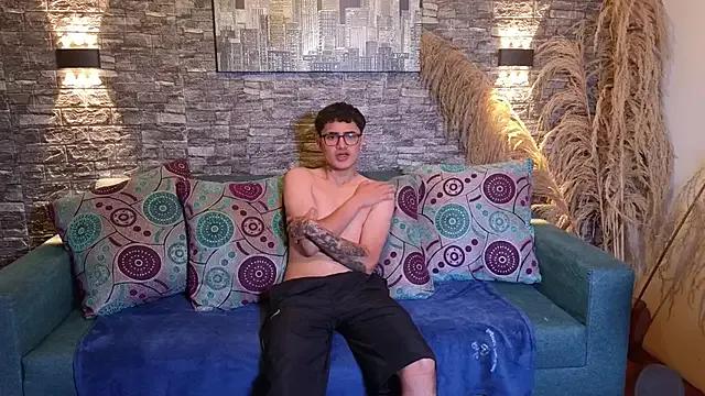 sammy_andyhot — Oral on cam 