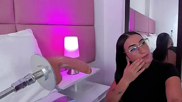 SammyMorales on StripChat 