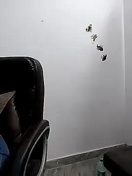 SEEMA_127 on StripChat 