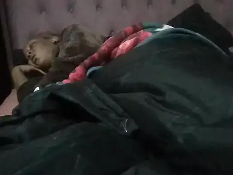 ShooingBunch on StripChat 