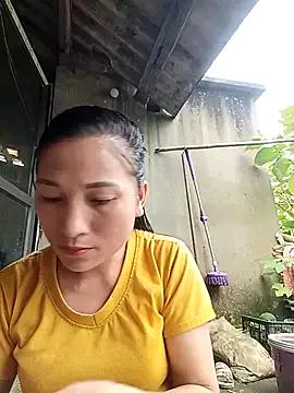 YAYAA-502 on StripChat 